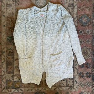 Gray To Cream Ombré Open Front Cardigan With Gold Thread Accent